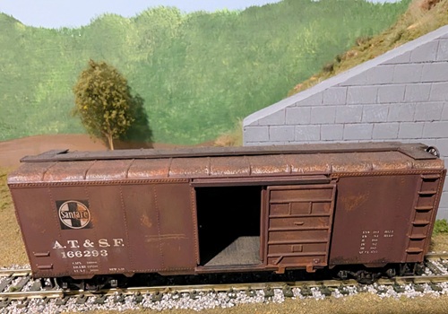 AT&SF 166293 Box Car (3b)